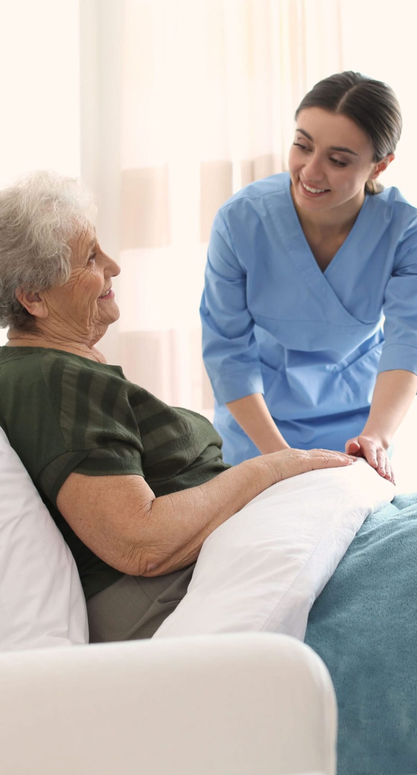 Hospice agency supported by HIPAA-compliant virtual assistant managing patient onboarding, physician documentation, and family updates.